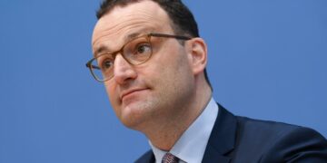 Στο επίκεντρο έρευνας για την προμήθεια υγειονομικών μασκών ο πρώην υπουργός Υγείας Γ. Σπαν