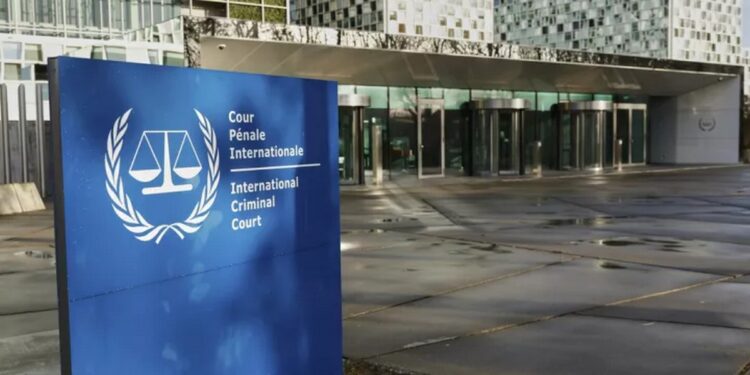 Επέβαλλαν κυρώσεις σε 4 δικαστές του ΔΠΔ, που διαμαρτύρεται έντονα – Ο Μπενιαμίν Νετανιάχου «ευχαρίστησε» την κυβέρνηση Τραμπ