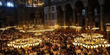 Αγία Σοφία: Ουρές για το Κουρμπάν Mπαϊράμ