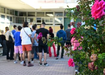 Τι πρέπει και τι δεν πρέπει να κάνουμε μετά τις Πανελλαδικές εξετάσεις