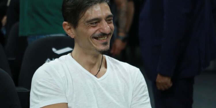 Δημήτρης Γιαννακόπουλος για Νίκολα Μιλουτίνοφ: «Κάναμε την προσπάθειά μας