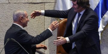 Μεταφέρει την πρεσβεία της Αργεντινής στην προσαρτημένη από το Ισραήλ Ιερουσαλήμ