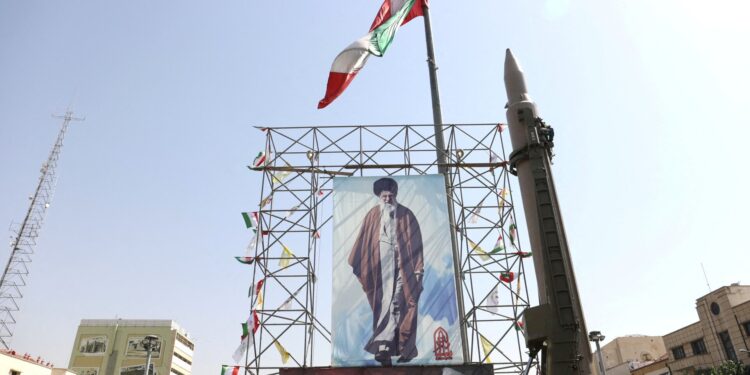 Το Ιράν αιμορραγεί. Και ο Χαμενεΐ καλείται να δώσει απαντήσεις (που δεν έχει)