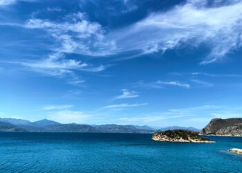 Ήπιος καιρός και μικρή πτώση της θερμοκρασίας