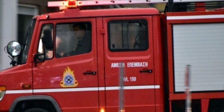 Φωτιά στον Όλυμπο – Κοντά στο καταφύγιο της Κορομηλιάς