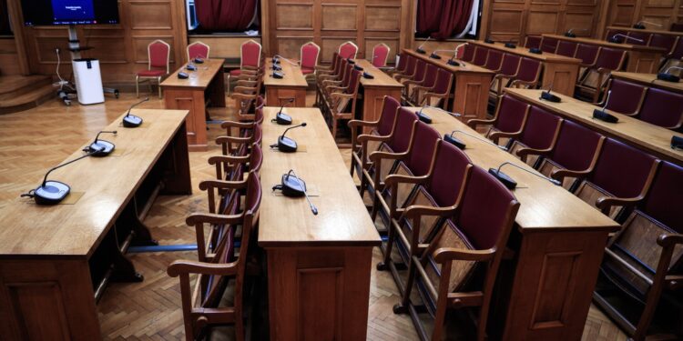 Σύγκληση της Επιτροπής Άμυνας και Εξωτερικών Υποθέσεων για τις εξελίξεις στη Μ. Ανατολή