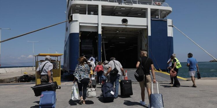 SOS της ακτοπλοϊκής αγοράς για το κόστος των καυσίμων