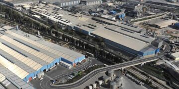 Το ξαφνικό re-rating της ΕΛΒΑΛΧΑΛΚΟΡ