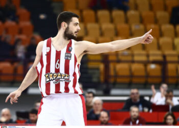 «Ευχαριστούμε για όλα όσα πρόσφερες στην ομάδα μας»