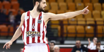 «Ευχαριστούμε για όλα όσα πρόσφερες στην ομάδα μας»