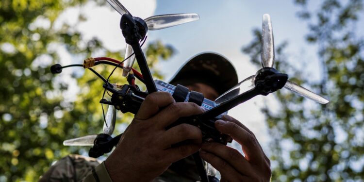 Η Βρετανία δίνει 100.000 drones