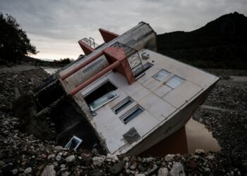 Πάνω από 2.000 άδειες επισκευής κτιρίων τους τελευταίους μήνες