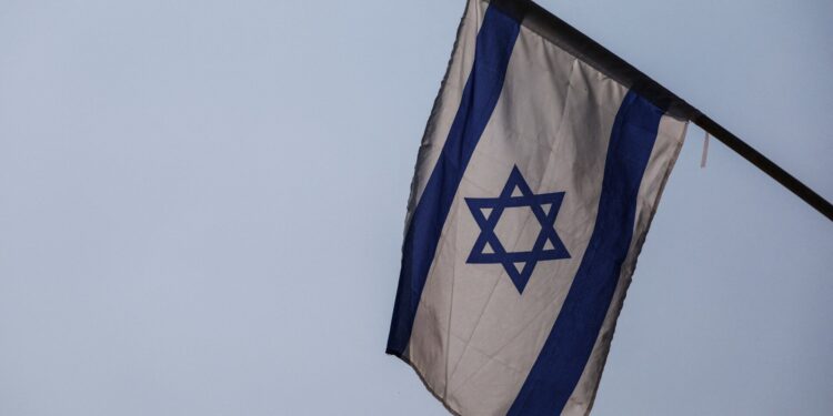 Το Ισραήλ κλείνει τις πρεσβείες του σε όλο τον κόσμο