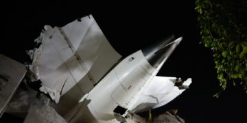 Ινδία: Τι έριξε το αεροπλάνο