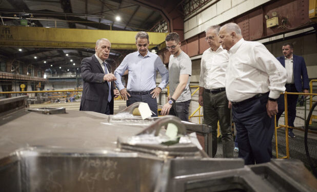 «Τα ευρωπαϊκά χρήματα για την άμυνα να πηγαίνουν σε ευρωπαϊκές εταιρείες»