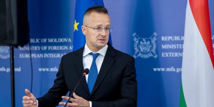 Ουγγαρία και Σλοβακία δεν στηρίζουν το 18ο πακέτο κυρώσεων κατά της Μόσχας