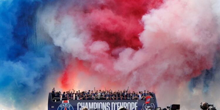 Παρί Σεν Ζερμέν: «Παρέλαση ηρώων» στα Ηλύσια Πεδία για τους πρωταθλητές Ευρώπης