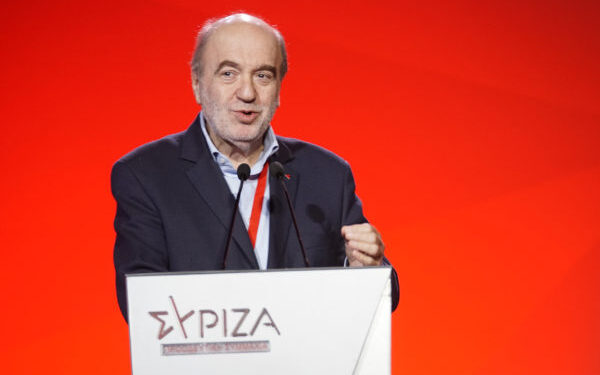 «Καρφιά» Αλεξιάδη για οργανωτικά ζητήματα, «αποστάτες» και «ιερατείο»