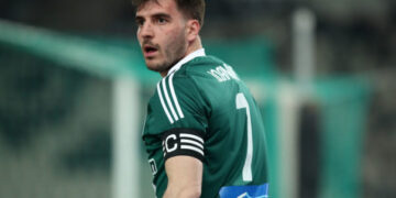 Ιταλικά ΜΜΕ: Η Φιορεντίνα έκανε προσφορά 15-17 εκατ. ευρώ για τον Ιωαννίδη