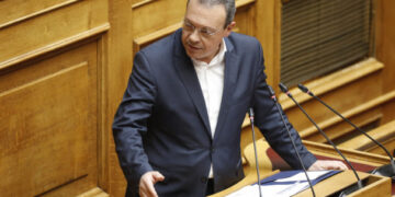 Φάμελλος: Η πολιτική του κ. Μητσοτάκη είναι ο αντίπαλος, όχι τα υπόλοιπα προοδευτικά κόμματα