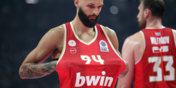 Ακόμη δεν έχουμε δει μια δήλωση αποδοκιμασίας από την πλευρά της ΚΑΕ Ολυμπιακός