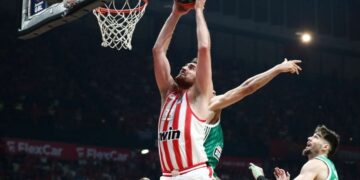 Νικητής ο Ολυμπιακός στη μάχη για Μιλουτίνοφ