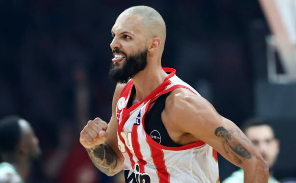 Παναθηναϊκός 85-71: Πρωταθλητές Ελλάδας οι Πειραιώτες για 15η φορά