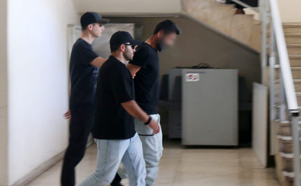 Στον ανακριτή ο 49χρονος Τούρκος που άνοιξε πυρ κατά πρακτόρων της ΕΥΠ