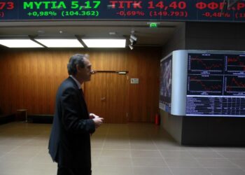 Το ερώτημα για τα πακέτα της Λαζαρίδης