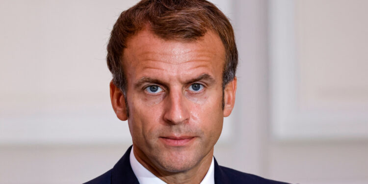 Μακρόν: Είχε τηλεφωνική επικοινωνία με τον Πρόεδρο του Ιράν