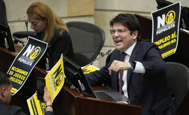 Ο υποψήφιος για την προεδρία Μιγκέλ Ουρίμπε πυροβολήθηκε στη Μπογοτά – Κρίσιμη η κατάστασή του