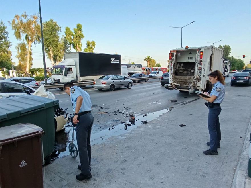 Accident on Poseidonos: Municipal employee dead - Taxi attempted to overtake and crashed into garbage truck