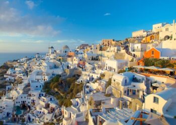 Πάρος: Στα κάγκελα οι επιχειρηματίες εστίασης για τα πρόστιμα και τις άδειες