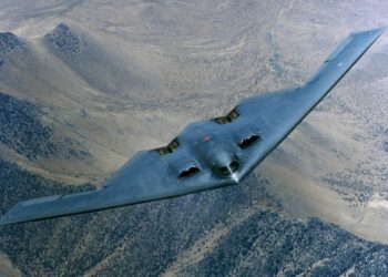 Πώς και πού θα χτυπήσουν οι ΗΠΑ στο Ιράν: Τα σχέδια και η δοκιμαστική επίθεση με B-2