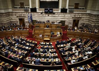 Η μείωση της φοροδιαφυγής «ανοίγει» τον δρόμο για νέες μειώσεις φόρων