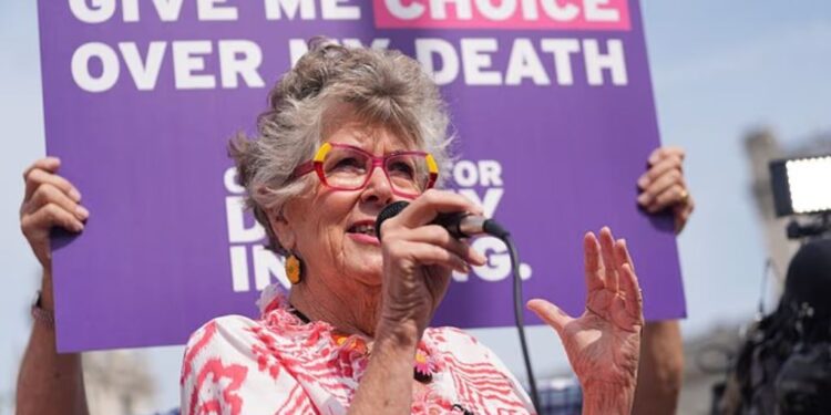 Βρετανία: Σεισμική αλλαγή στην νομοθεσία περί υποβοηθούμενης αυτοκτονίας