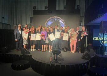 Η Ελλάδα «Καλύτερος Ταξιδιωτικός Προορισμός στον κόσμο» στα Grand Travel Awards 2025 Φινλανδίας