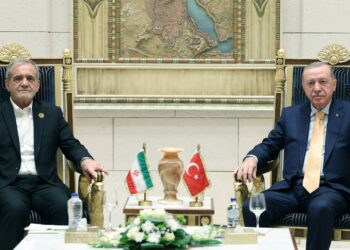 Νέα τηλεφωνική επικοινωνία Ερντογάν με τον πρόεδρο του Ιράν