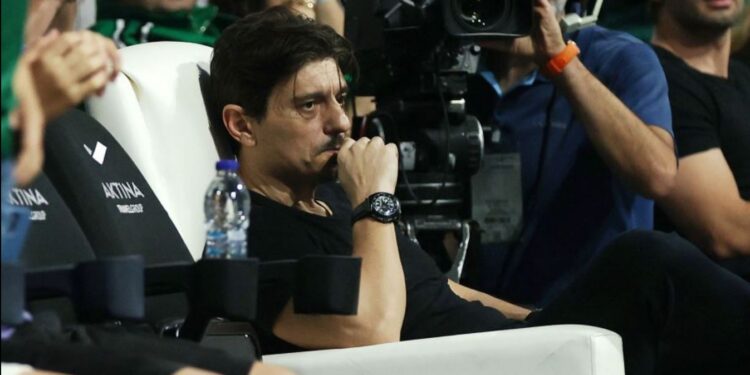 Δημήτρης Γιαννακόπουλος: Μηνύει τους αδελφούς Αγγελόπουλους και τον Νίκο Λεπενιώτη