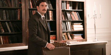 Ο Χαραλάμπης αποφασίζει να σκοτώσει τον Ρήγα