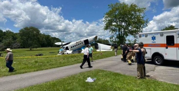 Αεροσκάφος με 20 επιβάτες συνετρίβη στην πολιτεία Τενεσί