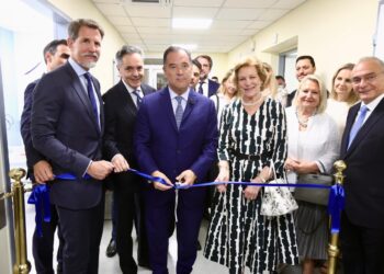 Εγκαινίασε αίθουσες βραχείας νοσηλείας ογκολογικών ασθενών αιματολογικής κλινικής στον «Ευαγγελισμό»