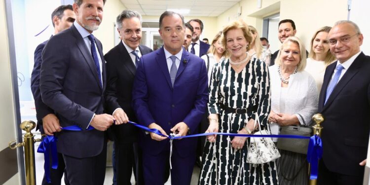 Εγκαινίασε αίθουσες βραχείας νοσηλείας ογκολογικών ασθενών αιματολογικής κλινικής στον «Ευαγγελισμό»