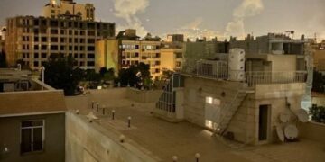 «Το Ιράν θα στοχεύσει περιφερειακές βάσεις οποιασδήποτε χώρας υπερασπιστεί το Ισραήλ»