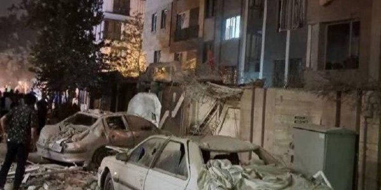 Νεκροί σε πολυκατοικίες στην Τεχεράνη