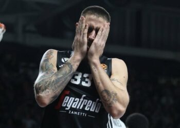 Ο Πολονάρα πάσχει από λευχαιμία