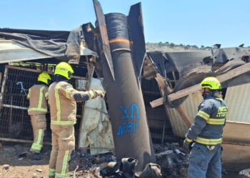 Θραύσματα πυραύλου που εκτόξευσε το Ιράν έπεσαν στη Γαλιλαία