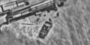 Σφοδρές ισραηλινές επιδρομές σε 4 περιοχές του Ιράν με 30 μαχητικά – Χτυπήθηκαν ταυτόχρονα 60 στόχοι