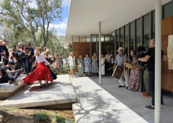 Παραδόθηκε στους πολίτες το Νέο Πωλητήριο της Ακρόπολης