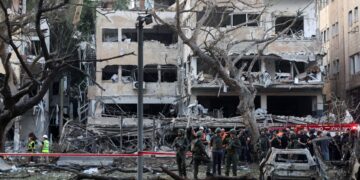 Πέντε νεκροί και δεκάδες τραυματίες στο Ισραήλ από τη νέα πυραυλική επίθεση του Ιράν